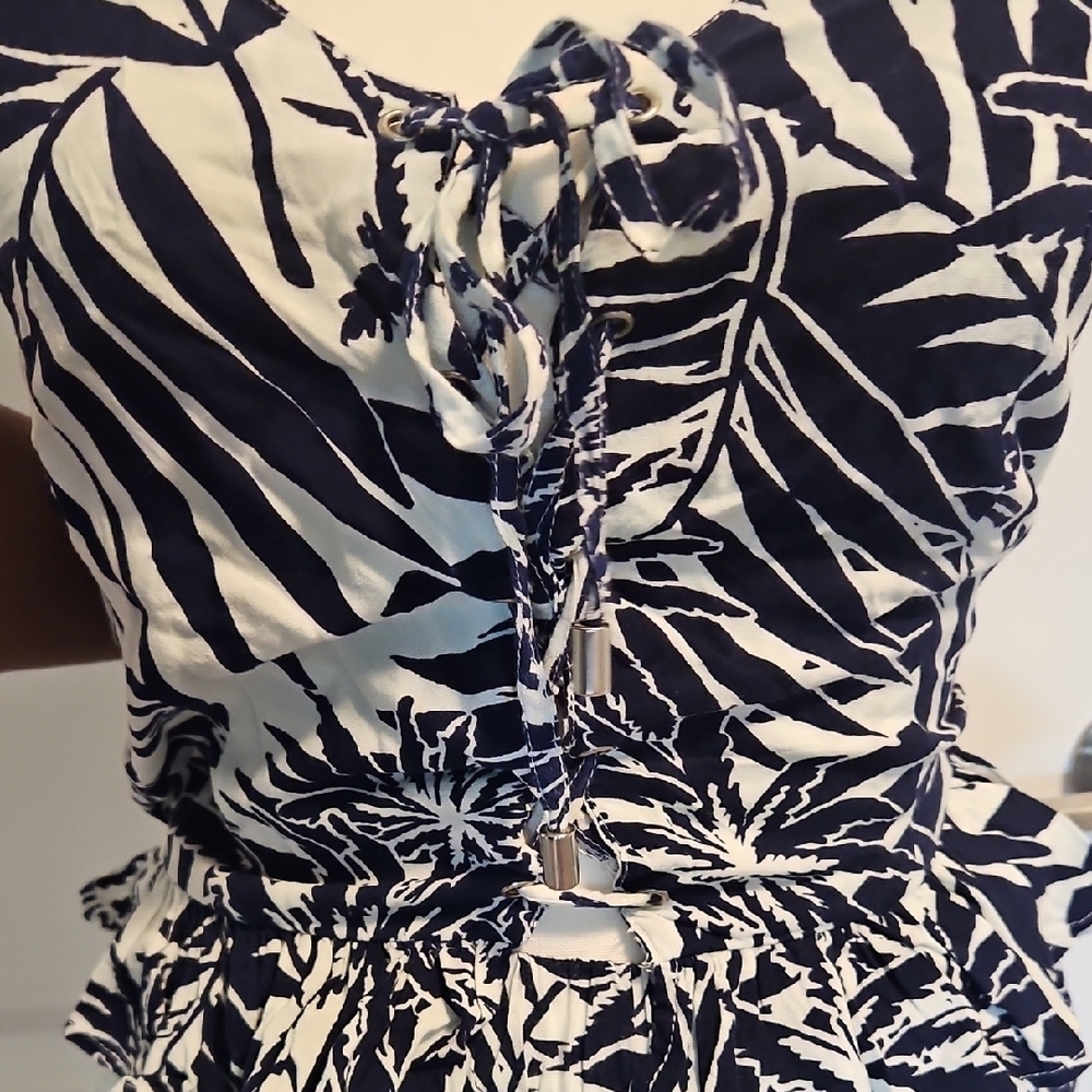 Blue Island Navy and Cream Leaf Print 2 Piece Set - Picture 4 of 14